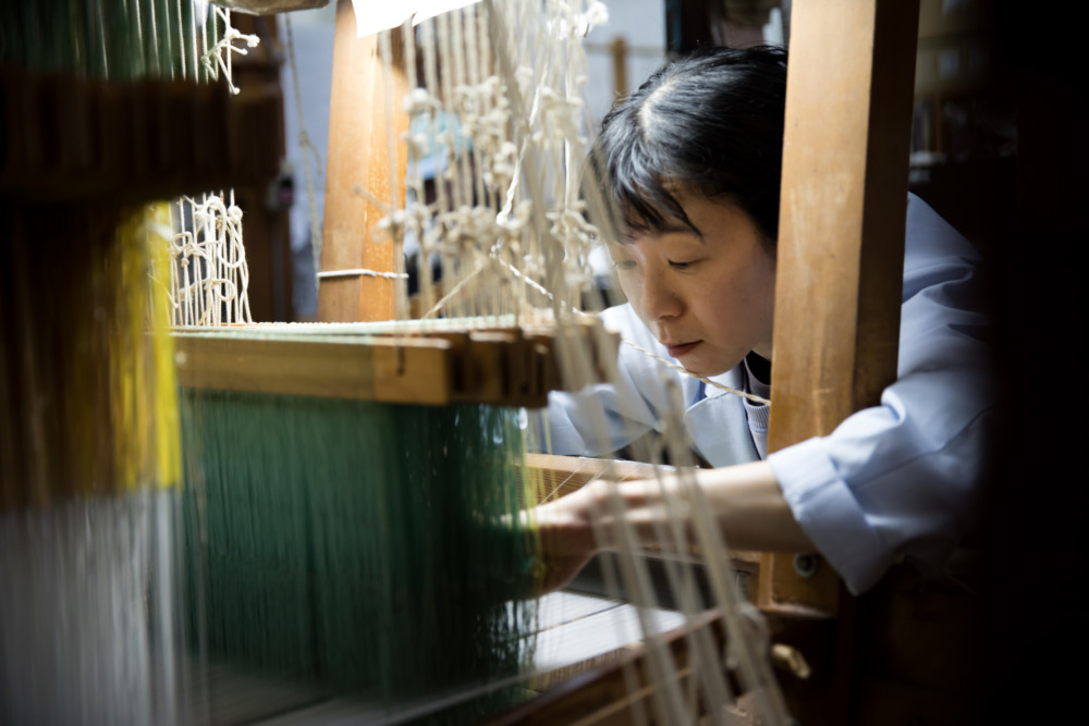 ぎをん齋藤＆齋藤織物株式会社｜Web Designing Renewal Project｜Photo by Kaoru Kuwajima | MONARCH